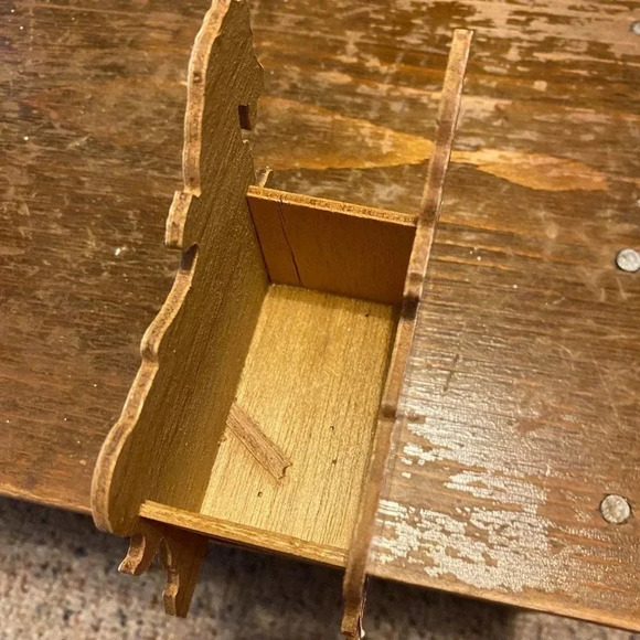 Handmade in Korea Wooden Home Decor - Picture 3 of 4